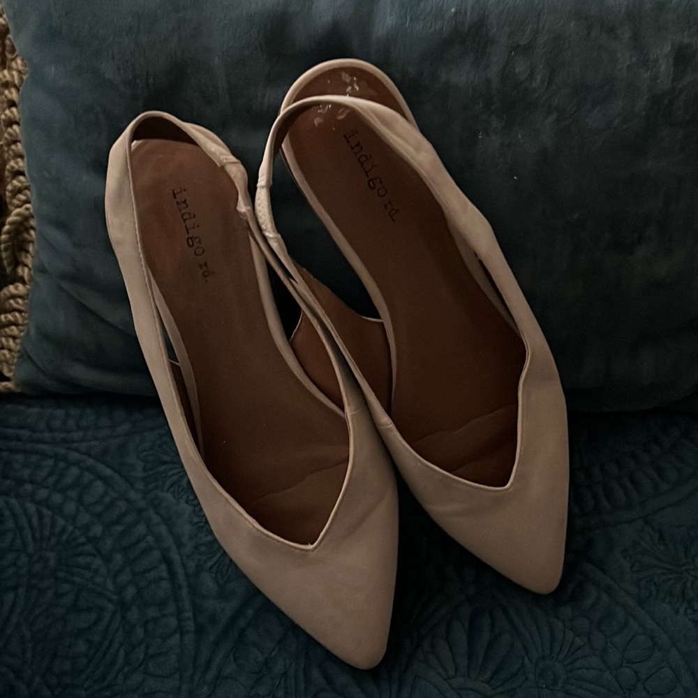 Low heel tan flats